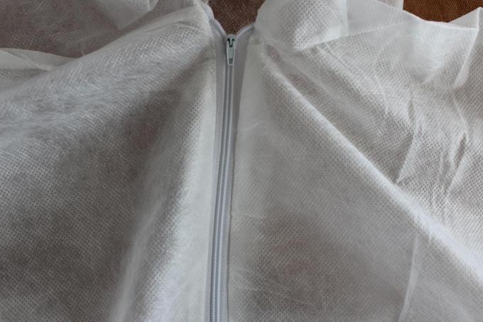 먼지/입자/바이러스 예방을 위한 Tyvek Breathable 처분할 수 있는 작업복